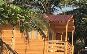 Tiara Fiesta Beach Cottages